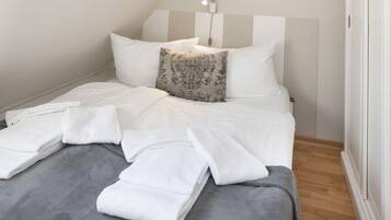 2 bedrooms, free WiFi, bed sheets