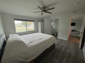 2 Schlafzimmer, Bügeleisen/Bügelbrett, WLAN, Bettwäsche