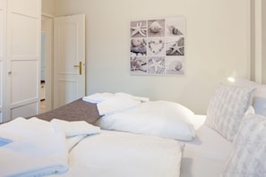 3 bedrooms, free WiFi, bed sheets
