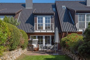 Outdoor dining - Herzlich Willkommen im Ferienhaus Nordlicht (List/Sylt)