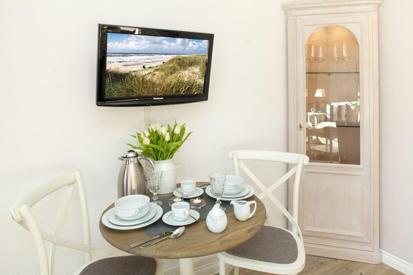 Dining - Herzlich Willkommen im Appartement Deichvogt (List)