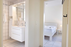 2 habitaciones, wifi gratis y ropa de cama 