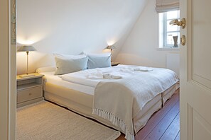 2 chambres, fer et planche à repasser, accès au Wi-Fi (inclus)