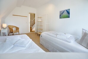 2 Schlafzimmer, Bügeleisen/Bügelbrett, kostenloses WLAN, Bettwäsche