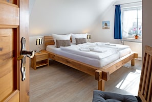 1 bedroom, desk, iron/ironing board, free WiFi - Herzlich Willkommen im Appartement Itüüs Königshafen (List)