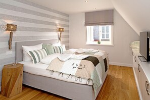 3 bedrooms, iron/ironing board, free WiFi, bed sheets - Herzlich Willkommen im Ferienhaus Isamare (List)