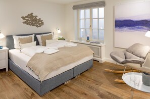 4 chambres, fer et planche à repasser, Wi-Fi gratuit, draps fournis