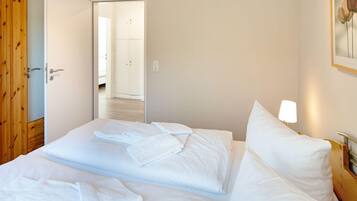 2 Schlafzimmer, Schreibtisch, kostenloses WLAN, Bettwäsche