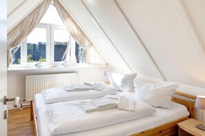 3 bedrooms, free WiFi, bed sheets - Herzlich Willkommen im Appartement Sonnenschein (List)
