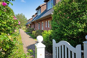 Property grounds - Herzlich Willkommen im Ferienhaus Olivia (List)