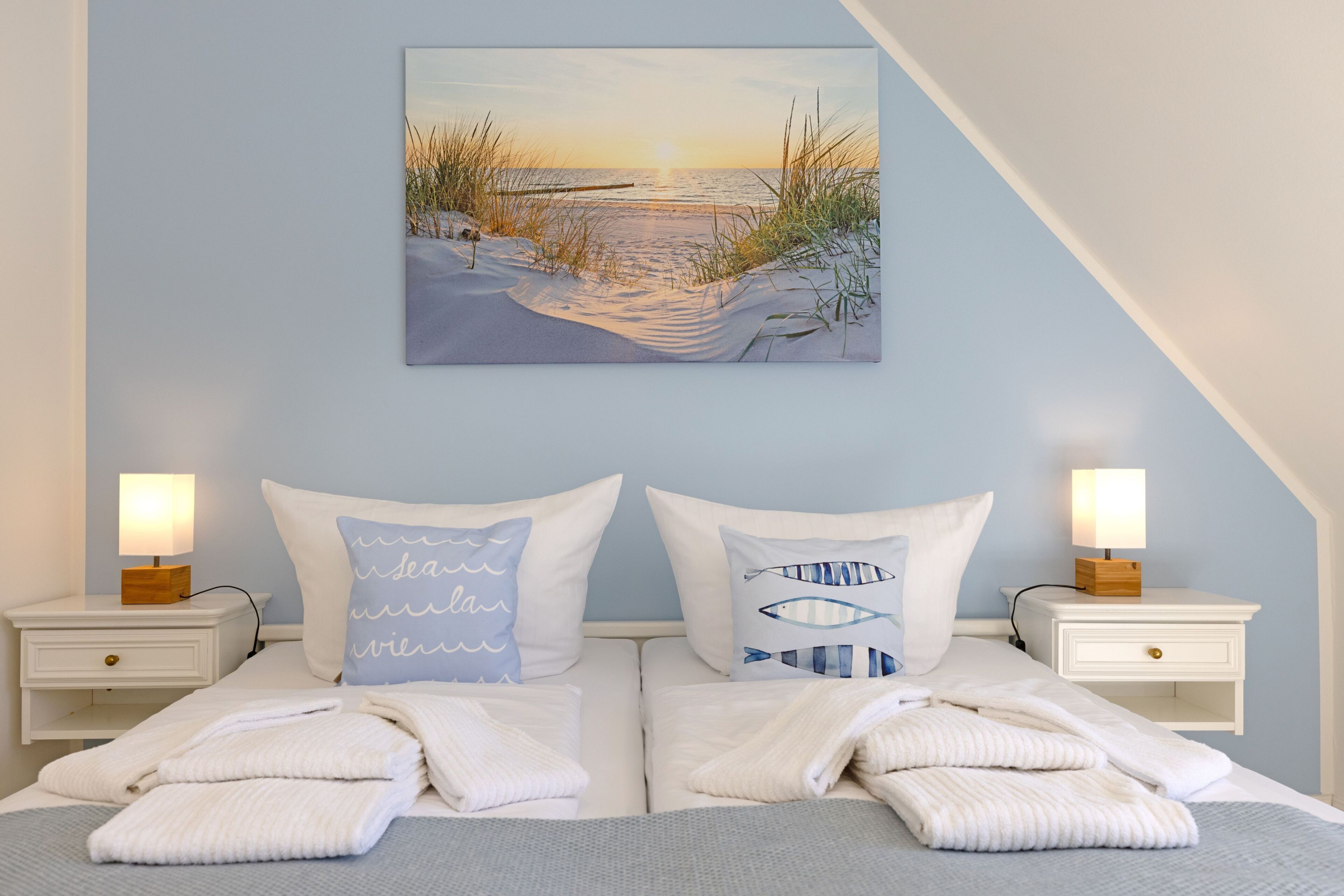3 bedrooms, iron/ironing board, WiFi (free), bed sheets