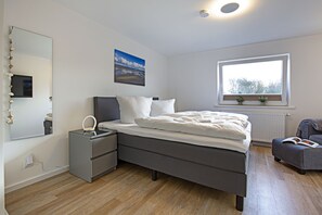 2 Schlafzimmer, Bügeleisen/Bügelbrett, kostenloses WLAN, Bettwäsche