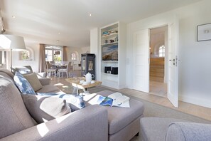 Fernseher, Stereoanlage