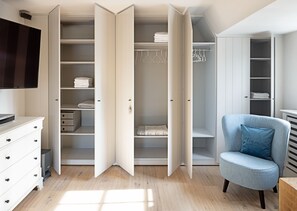 Interior - Modernes Appartement im Obergeschoss für Zwei Personen mit Balkon (List)