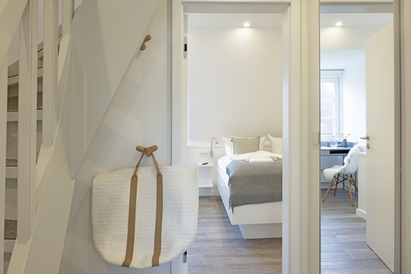 3 bedrooms, desk, free WiFi, bed sheets