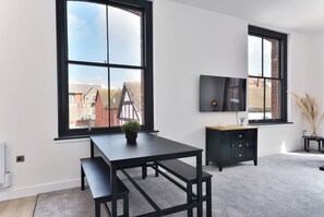 Dining - Apt 3, 15 West Street (Hereford)