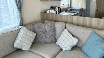 Chalet | Living area | Fireplace