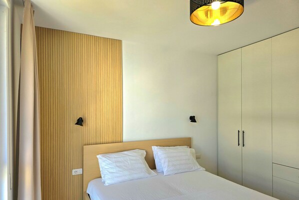 1 bedroom, iron/ironing board, free WiFi, bed sheets