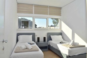 Familieleilighet, flere soverom (San Pietro Holiday Retreat) | 2 soverom, wi-fi (inkludert) og sengetøy