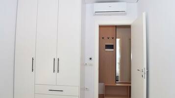 Familienapartment, Mehrere Schlafzimmer (San Pietro Holiday Retreat) | Innenbereich