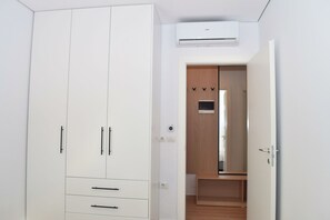Family Apartment, Multiple Bedrooms (San Pietro Holiday Retreat) | Interior - San Pietro Holiday Retreat (Ishëm)