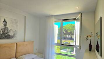 Family Apartment, Multiple Bedrooms (San Pietro Serenity Home) | 2 bedrooms, free WiFi, bed sheets