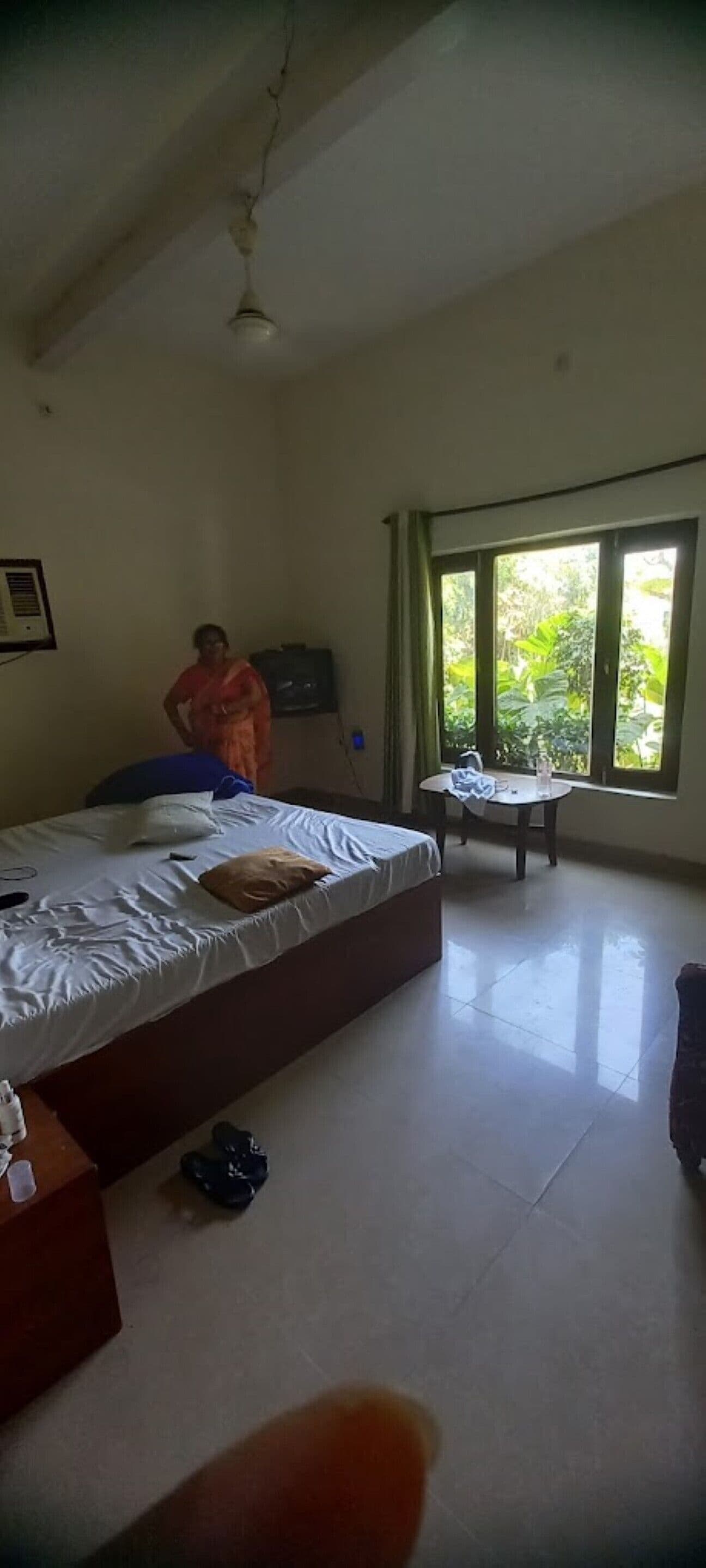 Individually decorated, individually furnished, free WiFi, bed sheets