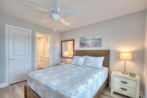 5 bedrooms, iron/ironing board, free WiFi, bed sheets