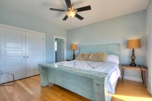 6 habitaciones, tabla de planchar con plancha y wifi gratis 