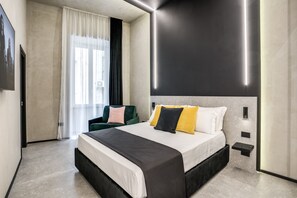 豪華客房 | 1 間臥室、羽絨被、獨特裝潢、筆電工作空間