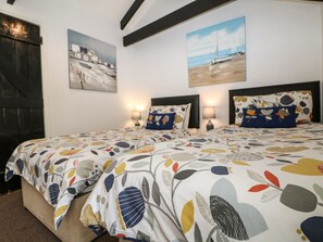 2 bedrooms, individually decorated, individually furnished, free WiFi - The Granary (Bodmin)