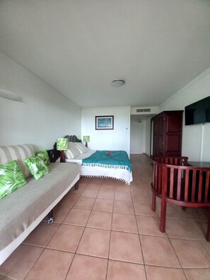 1 bedroom, WiFi, bed sheets - Studio vue mer au Calme, 1er Étage, Résidence Vacances , 2 Piscines Animations (Sainte-Anne)