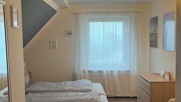 2 Schlafzimmer, Bügeleisen/Bügelbrett, Reisekinderbett, kostenloses WLAN