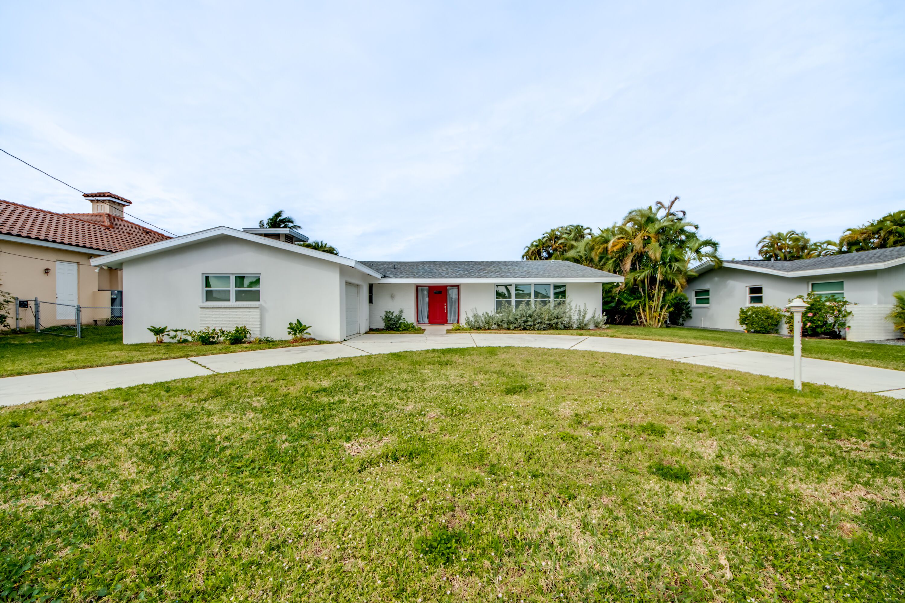 Heated Pool, Gulf-Access Canal Home in the Yacht Club in Cape Coral!