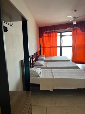 Wifi gratis y ropa de cama 