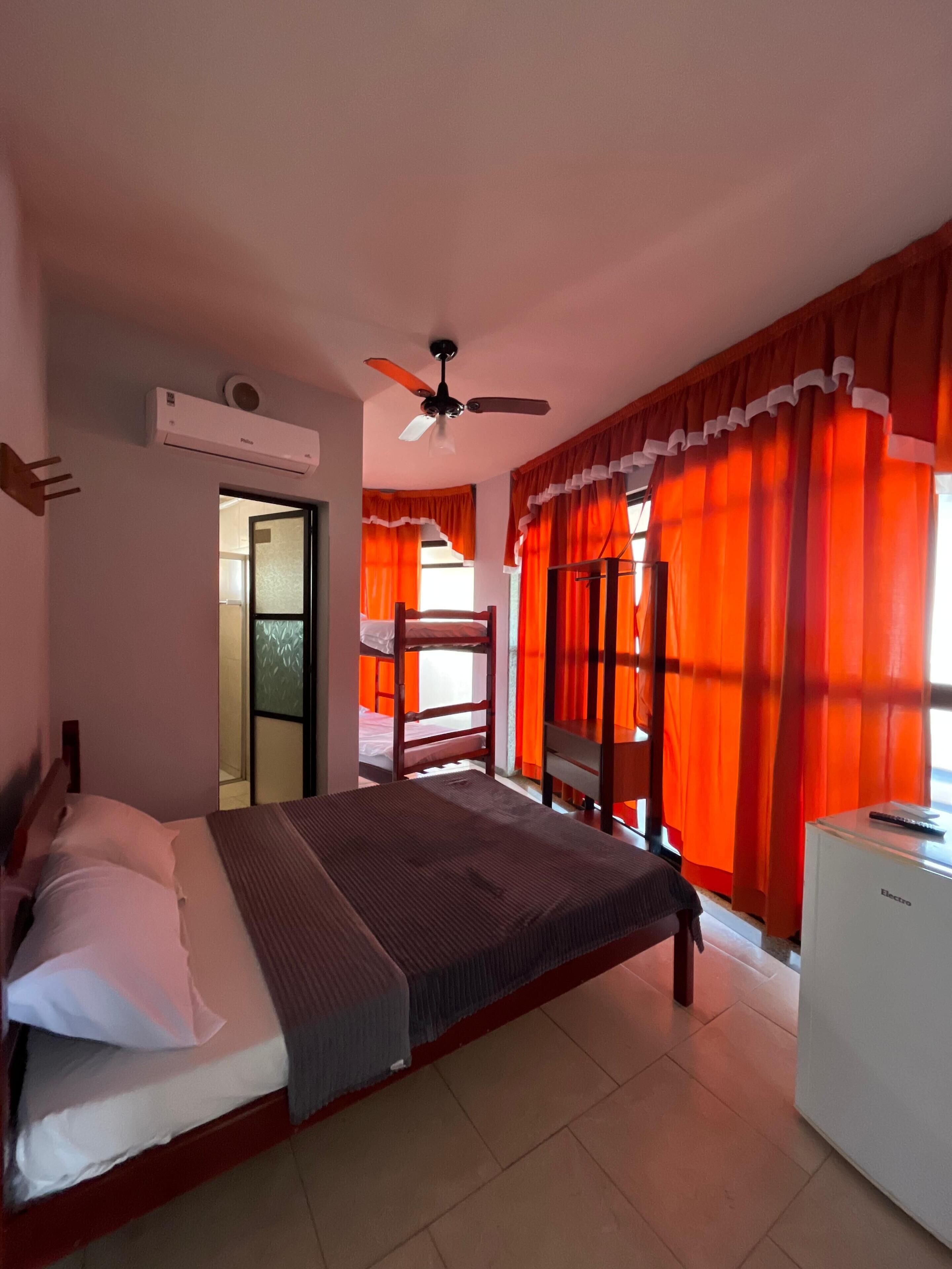 Comfort Quadruple Room | Free WiFi, bed sheets