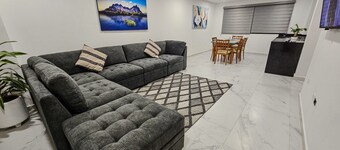 Centro Expositor, Depto 2