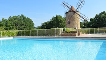 Utomhuspool