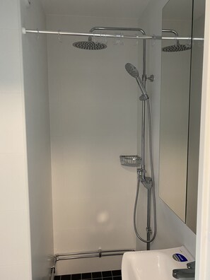 Shower, towels, soap, shampoo
