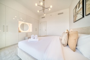 1 bedroom, in-room safe, iron/ironing board, free WiFi