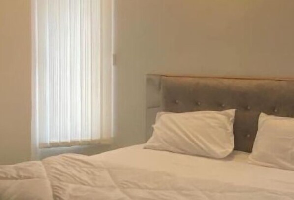 2 bedrooms