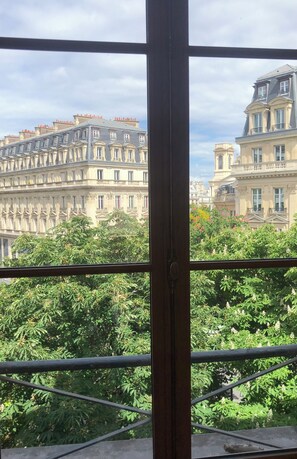 Interior - Beautiful flat near the Louvre (PARIS 01)