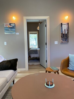 Smart TV, printers - 2 Miles to Flintfields Horse Park (Williamsburg)