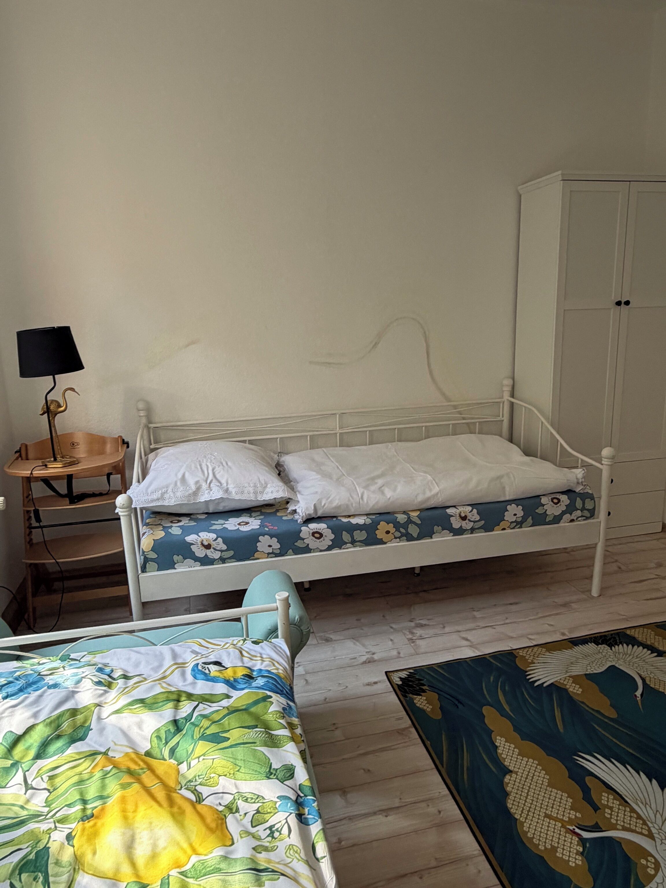 3 bedrooms, desk, free WiFi, bed sheets