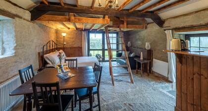 Ventry Farm - Seaside Cottage