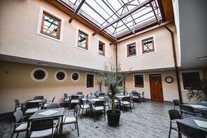 Terrace/patio - Végvári Hotel Eger (Eger)
