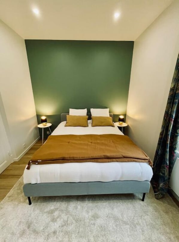 3 habitaciones, tabla de planchar con plancha y wifi gratis 