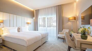 Standardzimmer | 1 Schlafzimmer, Minibar, Zimmersafe, Schreibtisch