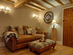 Smart TV y chimenea 