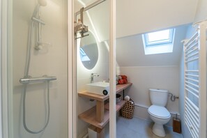 Haartrockner, Handtücher